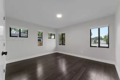 29 NE 95th St, Miami Shores, FL 33138 - Photo 21