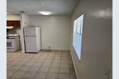 978 SW 10th Dr #21, Pompano Beach, FL 33060 - Photo 7