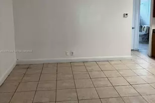 978 SW 10th Dr, Pompano Beach, FL 33060 - Photo 3