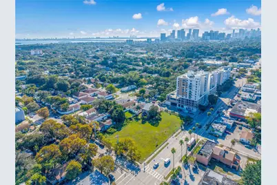 193 NW 58th St, Miami, FL 33127 - Photo 43