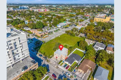 193 NW 58th St, Miami, FL 33127 - Photo 29