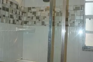 335 NW 187th St, Miami Gardens, FL 33169 - Photo 23