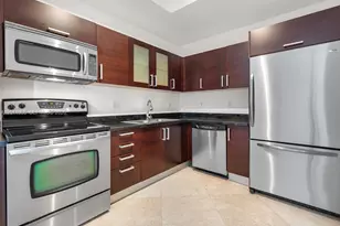 3250 Grand Ave, Miami, FL 33133 - Photo 3
