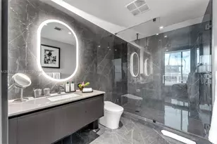20 NE 11th St, Miami, FL 33132 - Photo 19