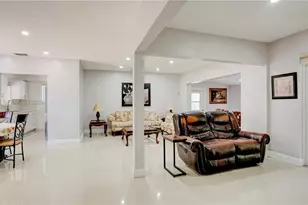 7855 SW 22nd St, Miami, FL 33155 - Photo 11