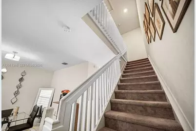 10657 W 32nd Ln, Hialeah, FL 33018 - Photo 19