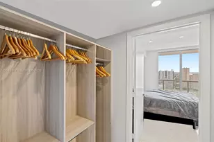 50 Biscayne Blvd, Miami, FL 33132 - Photo 5