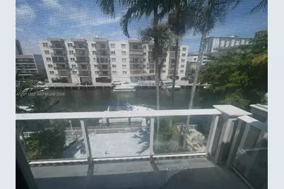 3915 NE 168th St #3915, North Miami Beach, FL 33160 - Photo 21