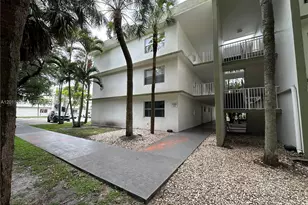 4215 N University Dr, Sunrise, FL 33351 - Photo 31