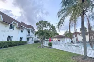 700 SE 2nd Ave, Deerfield Beach, FL 33441 - Photo 3