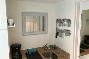 5445 Collins Ave, Miami Beach, FL 33140 - Photo 13