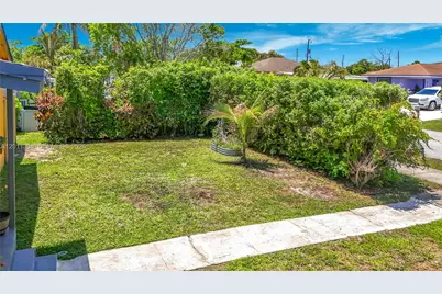 800 NW 17th Ter, Pompano Beach, FL 33069 - Photo 55