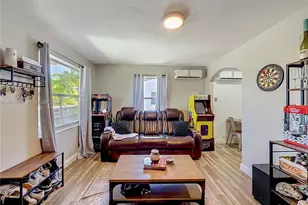 800 NW 17th Terrace, Pompano Beach, FL 33069 - Photo 5