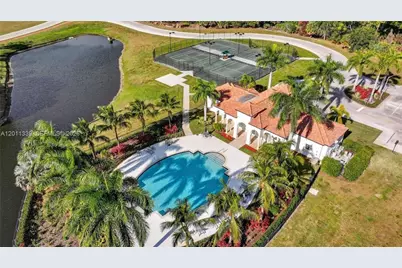 265 SE Via Sangro, Port Saint Lucie, FL 34952 - Photo 3
