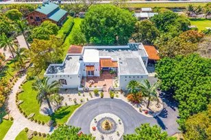 19050 SW 194th Ave, Miami, FL 33187 - Photo 3