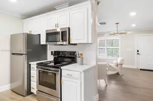 913 Lighthouse Dr, North Palm Beach, FL 33408 - Photo 13
