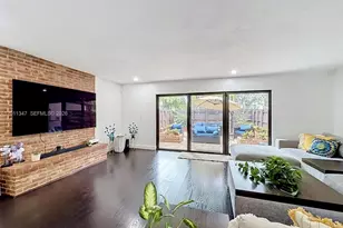 10375 Rue Vendome, Pembroke Pines, FL 33026 - Photo 13
