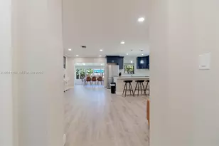 712 Tradewind Dr, North Palm Beach, FL 33408 - Photo 5