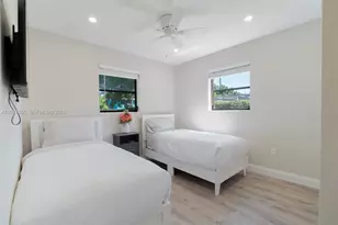 712 Tradewind Dr, North Palm Beach, FL 33408 - Photo 29