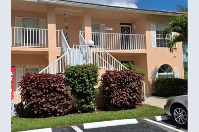 575 Augusta Boulevard #8, Naples, FL 34113 - Photo 3