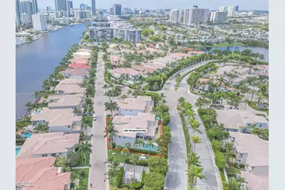 1480 Windjammer Way, Hollywood, FL 33019 - Photo 57