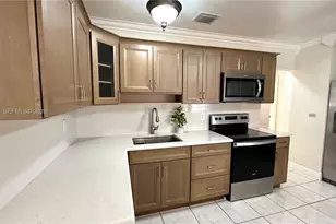 9625 SW 164th St, Miami, FL 33157 - Photo 9