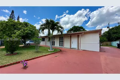9625 SW 164th St, Miami, FL 33157 - Photo 3