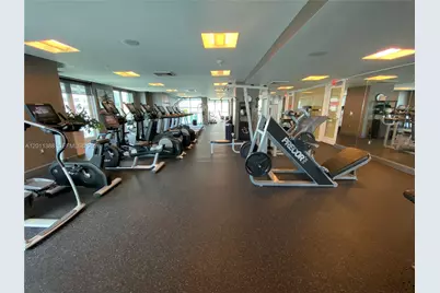 950 Brickell Bay Dr #4308, Miami, FL 33131 - Photo 29