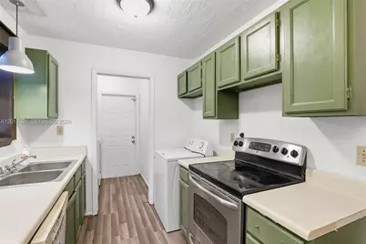 207 SE 6th Avenue, Okeechobee, FL 34974 - Photo 21