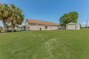 1500 Jay Terrace, Labelle, FL 33935 - Photo 3