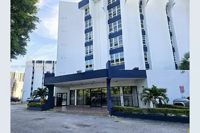 9682 Fontainebleau Blvd #207, Miami, FL 33172 - Photo 1