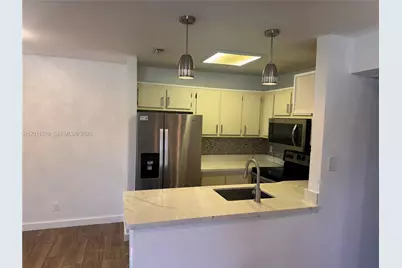 10023 Winding Lake Rd #204, Sunrise, FL 33351 - Photo 3