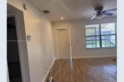 10023 Winding Lake Rd #204, Sunrise, FL 33351 - Photo 5
