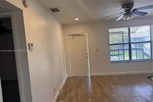 10023 Winding Lake Rd, Sunrise, FL 33351 - Photo 5