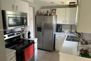 450 SE 30th Dr, Homestead, FL 33033 - Photo 3