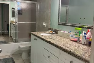 7480 Miami Lakes Dr, Miami Lakes, FL 33014 - Photo 7