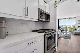 2350 NE 135th St, North Miami, FL 33181 - Photo 7