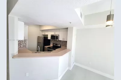 755 SW 148th Ave #1103, Sunrise, FL 33325 - Photo 5