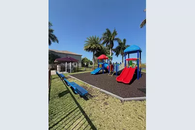 9261 SW 220th Ter, Cutler Bay, FL 33190 - Photo 19