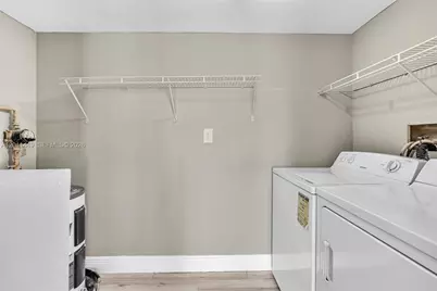 5686 Rock Island Rd #127, Tamarac, FL 33319 - Photo 11