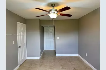 2841 N Oakland Forest Dr #111, Oakland Park, FL 33309 - Photo 7