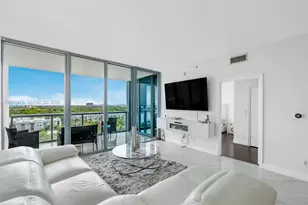 601 NE 36th St, Miami, FL 33137 - Photo 9
