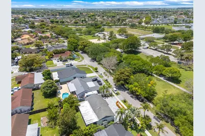 6605 SW 151st Ct, Miami, FL 33193 - Photo 33