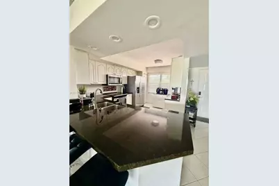 1400 SW 131st Way #407Q, Pembroke Pines, FL 33027 - Photo 9