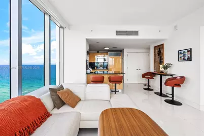 6899 Collins Ave #2004, Miami Beach, FL 33141 - Photo 1
