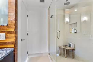 6899 Collins Ave, Miami Beach, FL 33141 - Photo 19