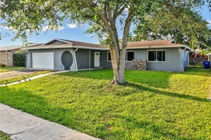 9511 NW 8th St, Pembroke Pines, FL 33024 - Photo 27