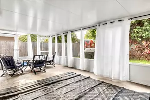 9511 NW 8th St, Pembroke Pines, FL 33024 - Photo 7