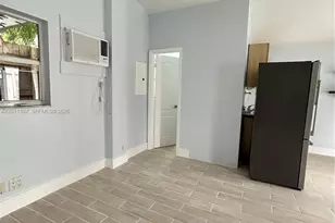 1630 NE 4th Pl, Fort Lauderdale, FL 33301 - Photo 11