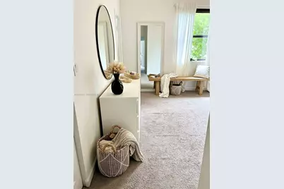 21443 NE 2nd Path #21443, Miami, FL 33179 - Photo 17